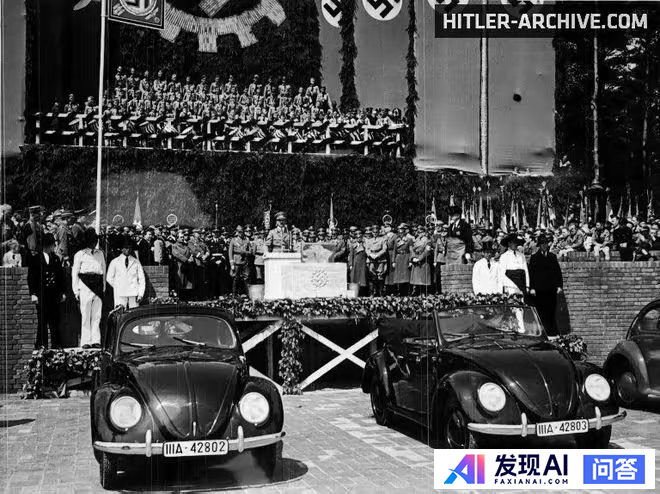 马斯克挥下手就是行纳粹礼吗？-2.jpg